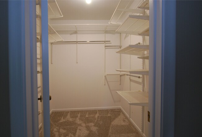 Big closet - 2926 Mount Hope Rd