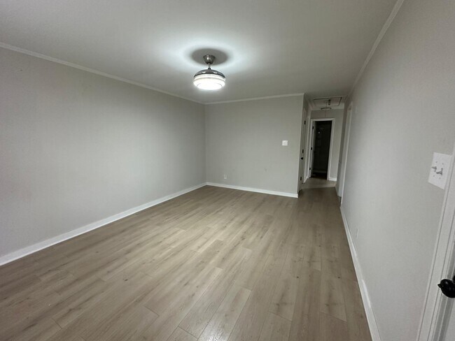 Foto del edificio - 1400 Richmond Pl