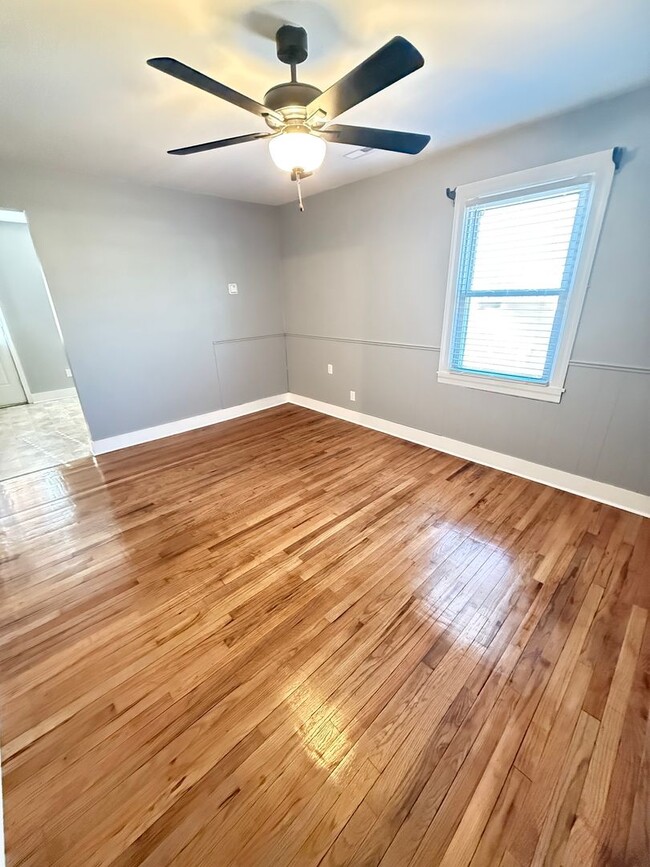 Building Photo - 4 Bed 2 Bath Home in Union City, TN!!