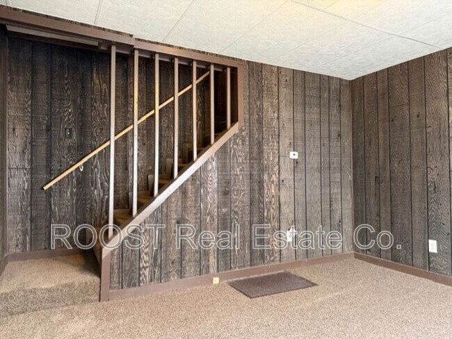 Building Photo - 1961-1963-1963 Kenton St