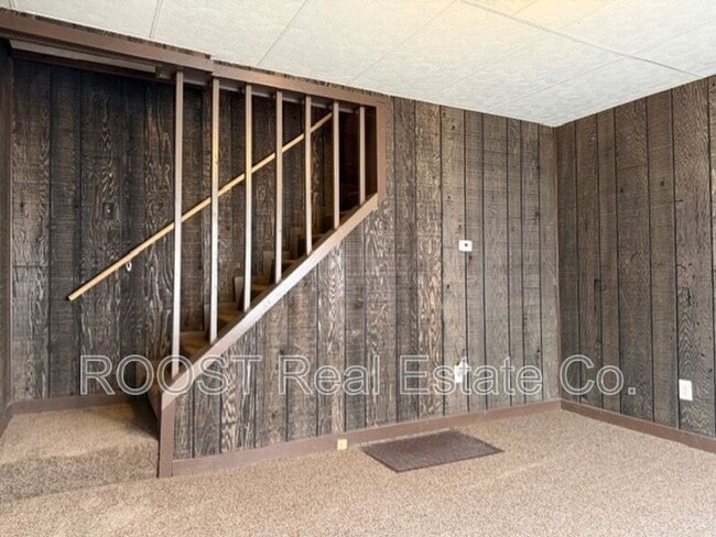 Foto del edificio - 1961-1963-1963 Kenton St