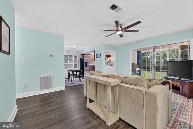 Foto del edificio - 12103 Green Ledge Ct