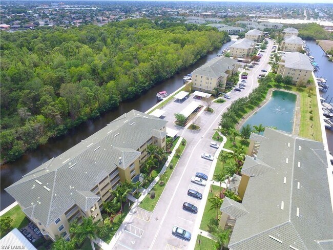 Building Photo - 1781 Four Mile Cove Pkwy