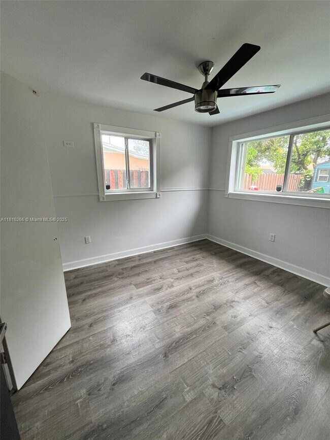 Foto del edificio - 3 bedroom in Miami FL 33167
