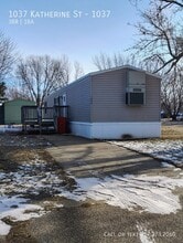 Building Photo - 1037 Katherine St