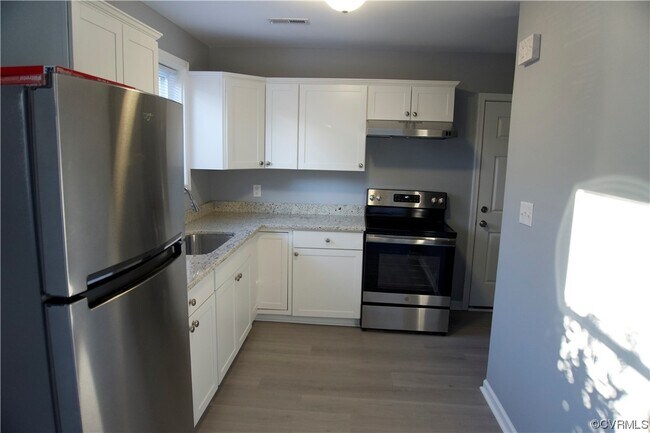 Building Photo - 3711 Garland Ave