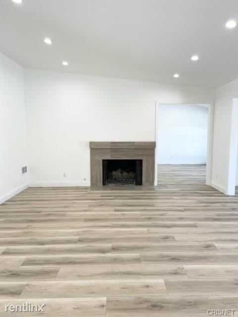 Building Photo - 4 br, 2.5 bath House - 17601 Osborne St