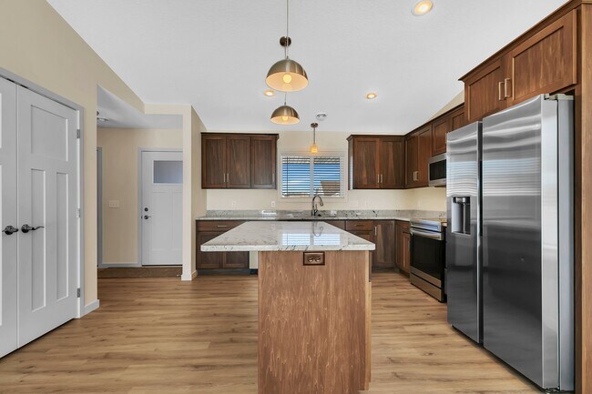 Foto del edificio - 4349 32nd St S