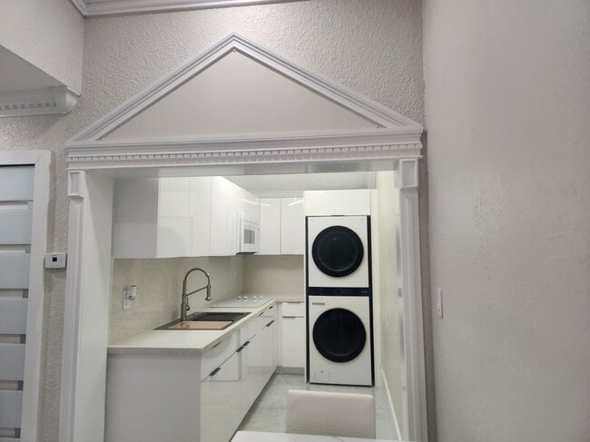 Foto del edificio - 13381 NW 7th Ter