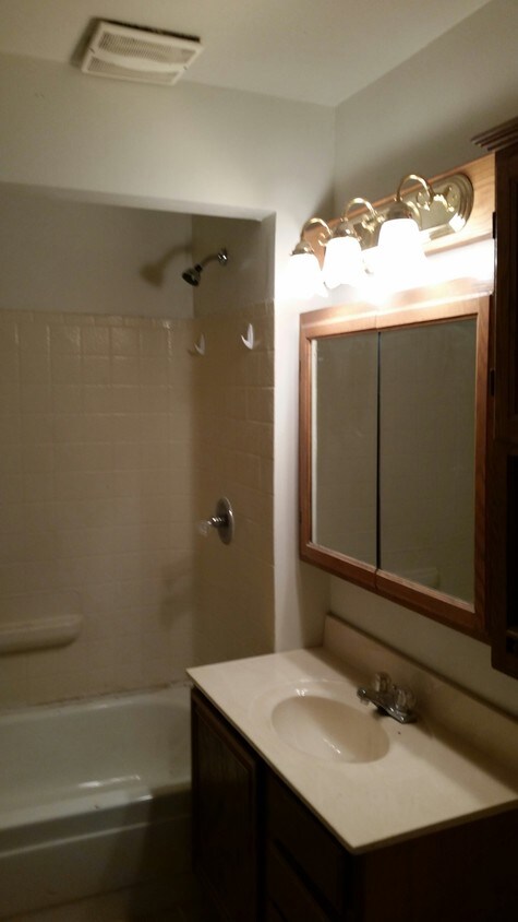 Primary Photo - 522 2nd Ave S
