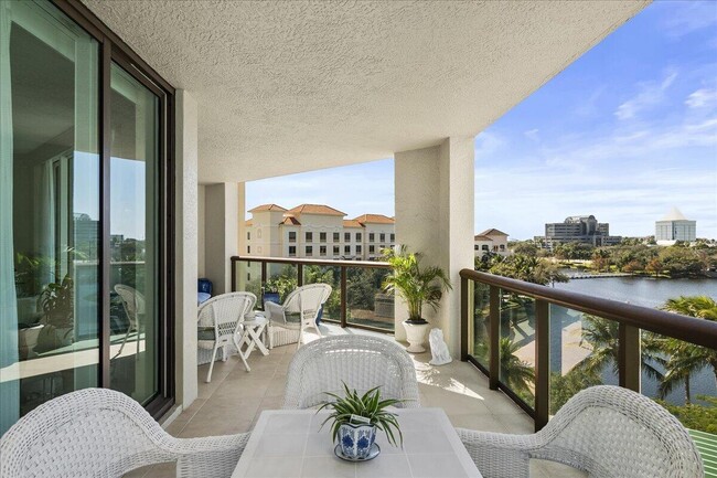 Building Photo - 3620 Gardens Pkwy