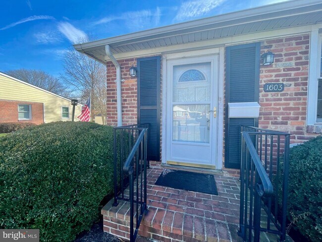 Foto del edificio - 1603 Shenandoah Rd