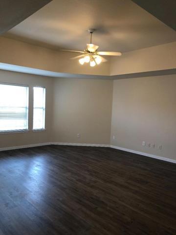 Building Photo - 3713 Skyline Dr