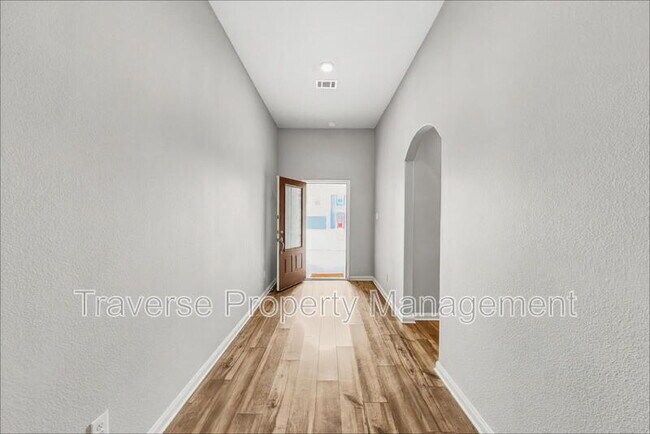 Foto del edificio - 309 Bearman Dr