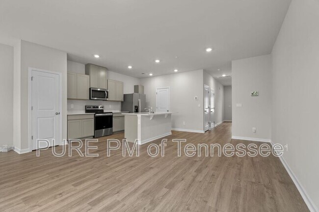 Building Photo - 4210 Oswin Dr