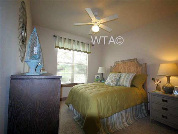 Building Photo - 3621 W Slaughter Ln