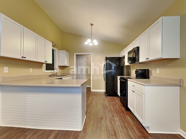 Building Photo - 209 Jay Rd