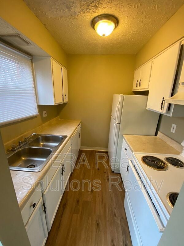 Building Photo - 3485 Courtright Ln