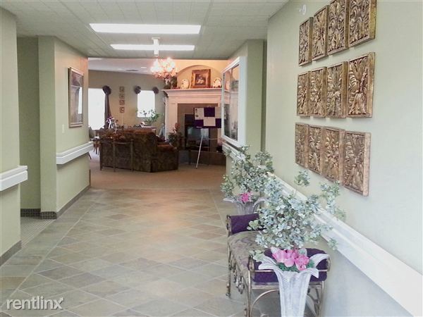 Building Photo - 2790 Sirhal Dr