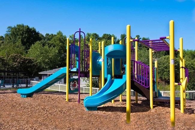 Área de juegos infantiles Lakeside Place - Lakeside Place