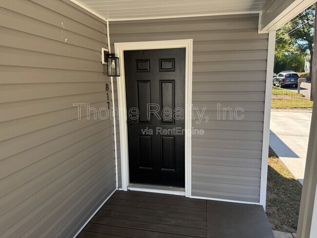 Foto del edificio - 817 Belleview Ave