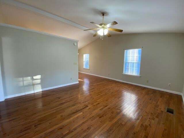 Building Photo - 4092 University Dr