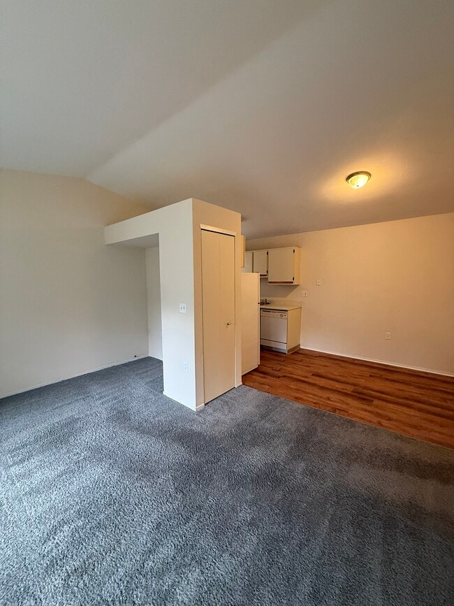 Building Photo - 1257 Oxford Manor Ct