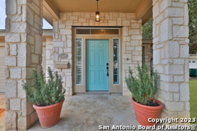 Foto del edificio - Ready for Move in!! Beautiful  3 bedroom 2...
