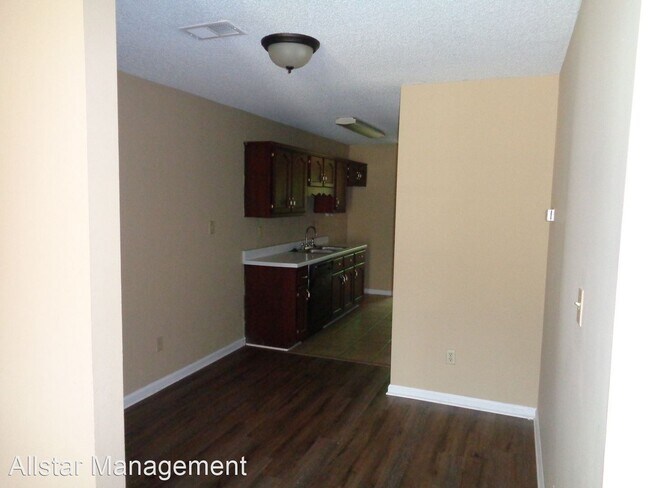 Foto del edificio - 3 br, 2 bath House - 6301 Joy Blvd