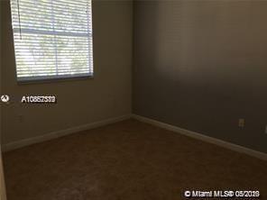 Building Photo - 1663 SE 27th Dr