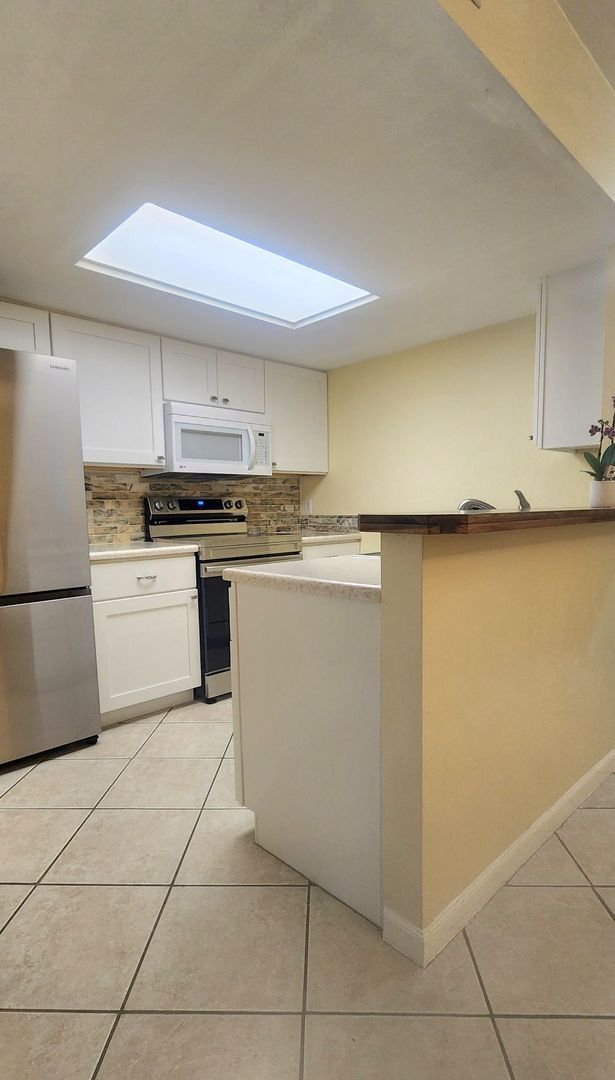 Photo - 2/2 in Timberway II! House