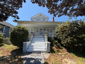Building Photo - 1635 E Ocean View Ave