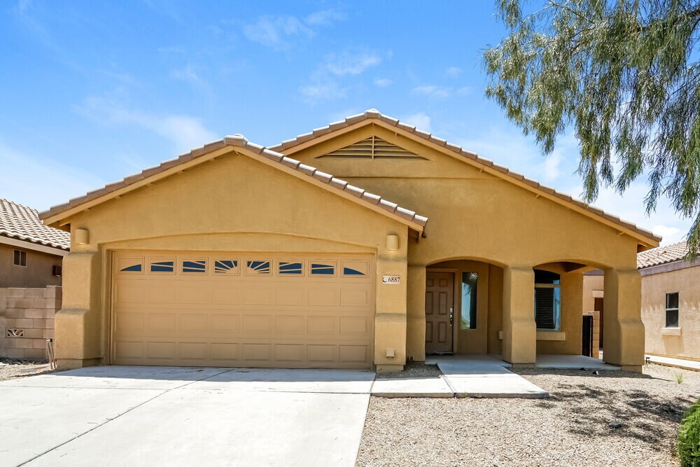 Primary Photo - 6887 W Brightwater Way