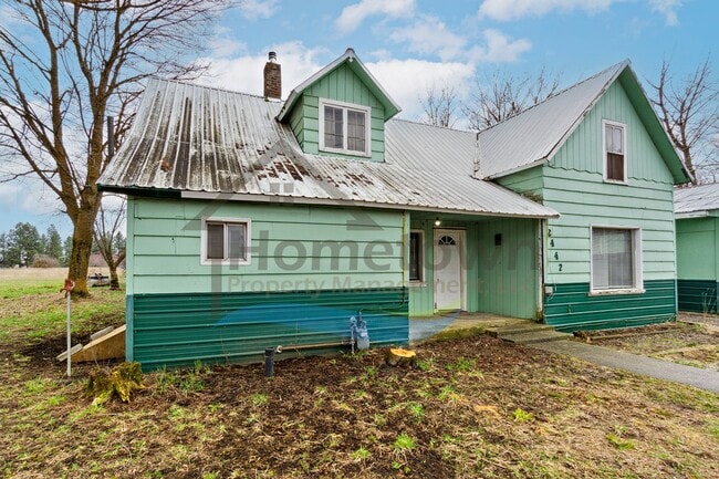 Foto del edificio - 2 Bedroom 1 Bath Home with Off-Street Park...