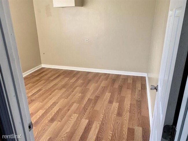 Building Photo - 3 br, 1 bath House - 614 Coulon Rd