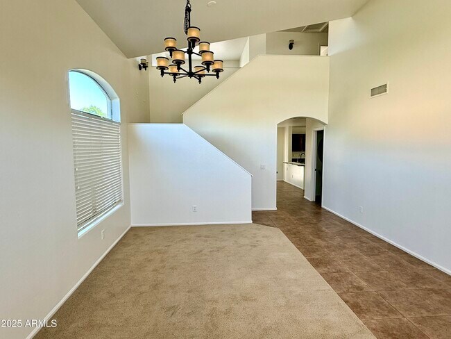 Building Photo - 40812 W Thornberry Ln