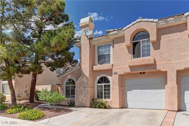 Building Photo - 8428 Majestic View Ave