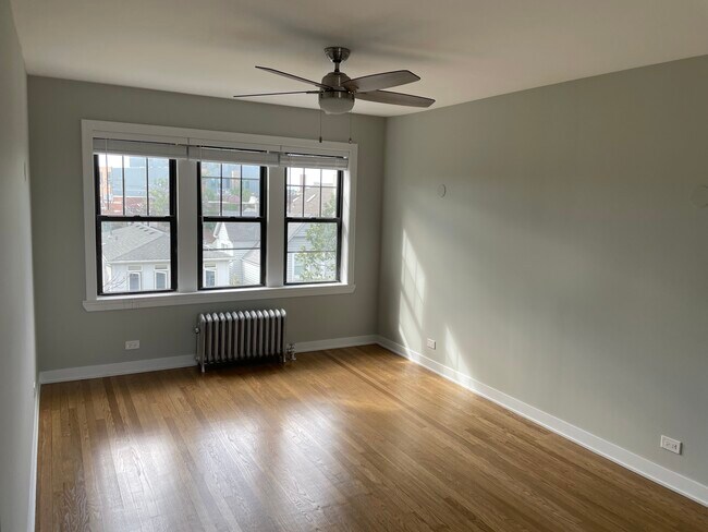 Foto del edificio - 4547 N Leavitt St