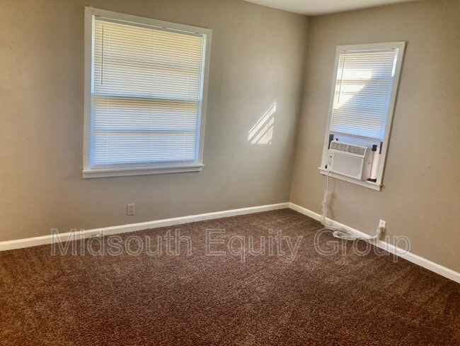 Building Photo - 808 S Lexington St