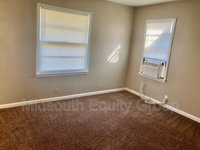 Foto del edificio - 808 S Lexington St