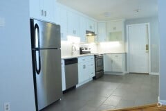 Building Photo - 30 Yeamans St