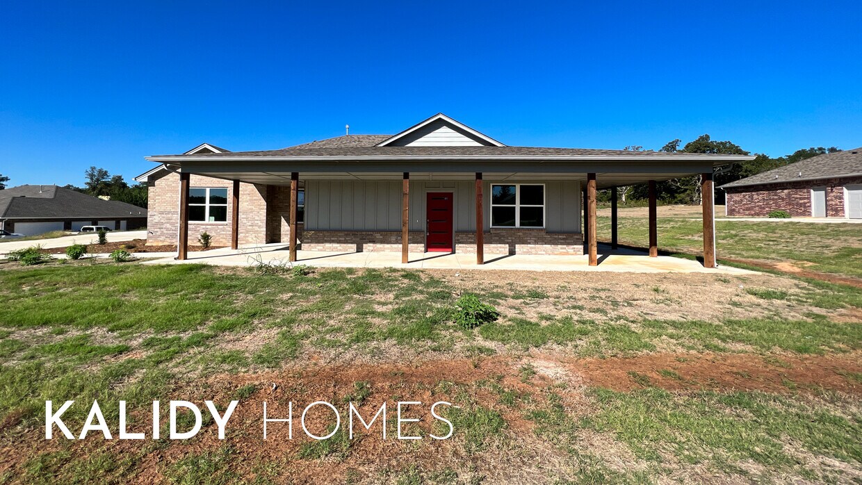 Foto principal - 1823 Salma Rd