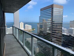 Building Photo - 500 Brickell Ave
