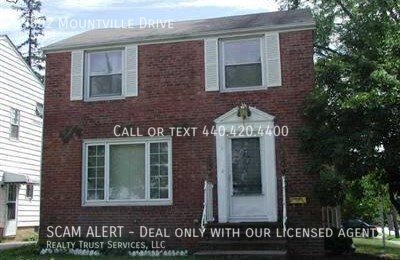 Primary Photo - 3 Bed 2 Bath Updated Colonial Home!