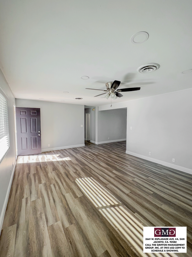 Building Photo - 5 Bedroom, 2 Bathroom House on 20 Acre Equ...