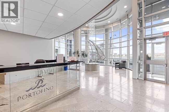 Building Photo - 1225 Riverside Dr W