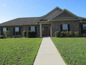 Building Photo - 116 Dawson Ln