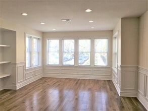 Building Photo - 3659 W Belle Plaine Ave