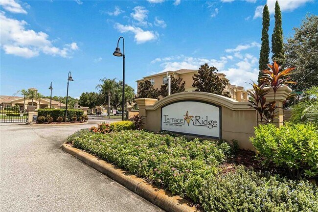 Foto del edificio - 614 Terrace Ridge Cir