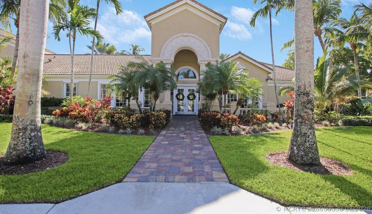 Foto del edificio - 266 Village Blvd